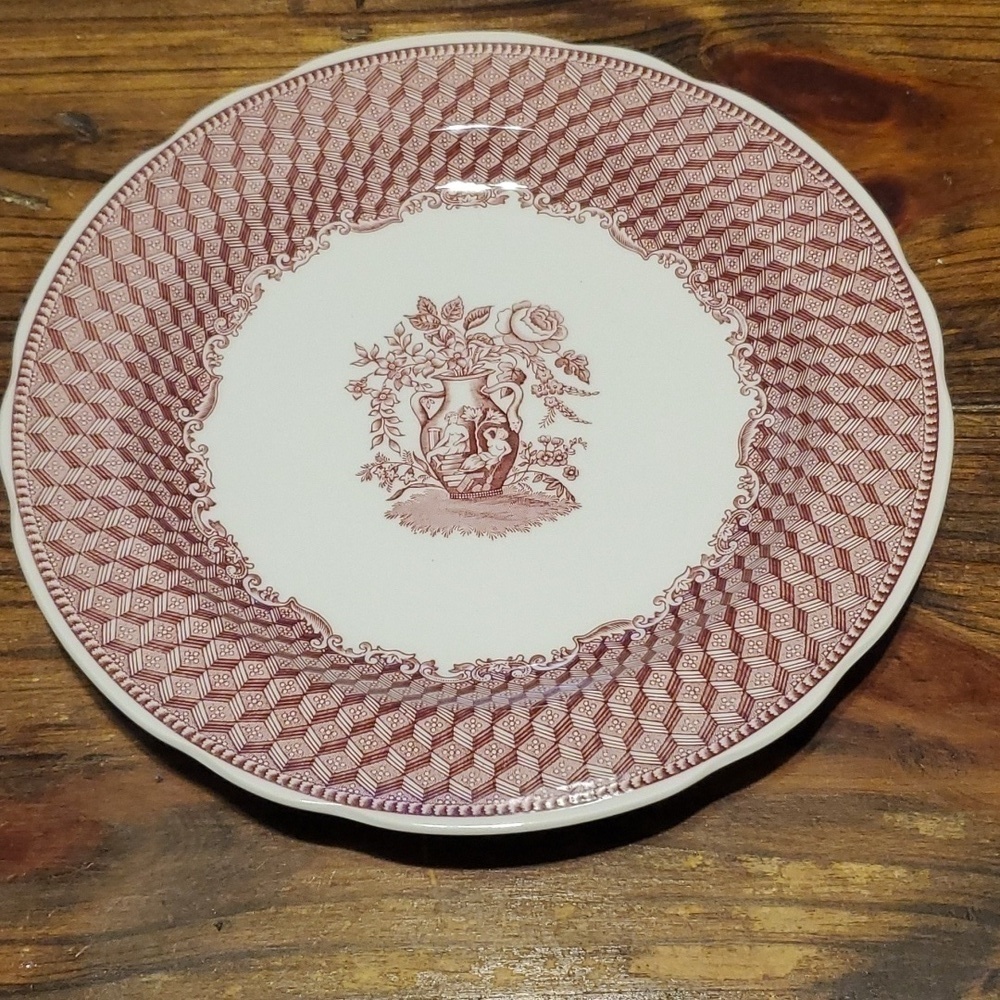 Spode Archive Collection  Victorian Series "Portland Vase" Plate